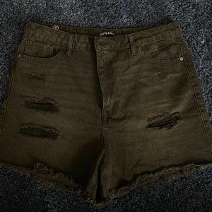 Black distressed jean shorts